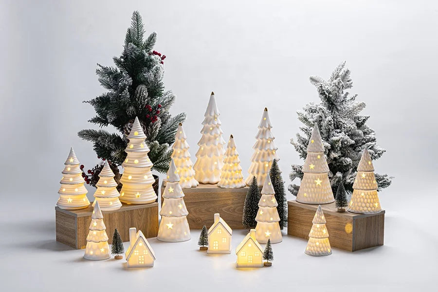 Boutique Decorative Ceramic Christmas Artwork LED Christmas Tree Decorated Desktop Tree