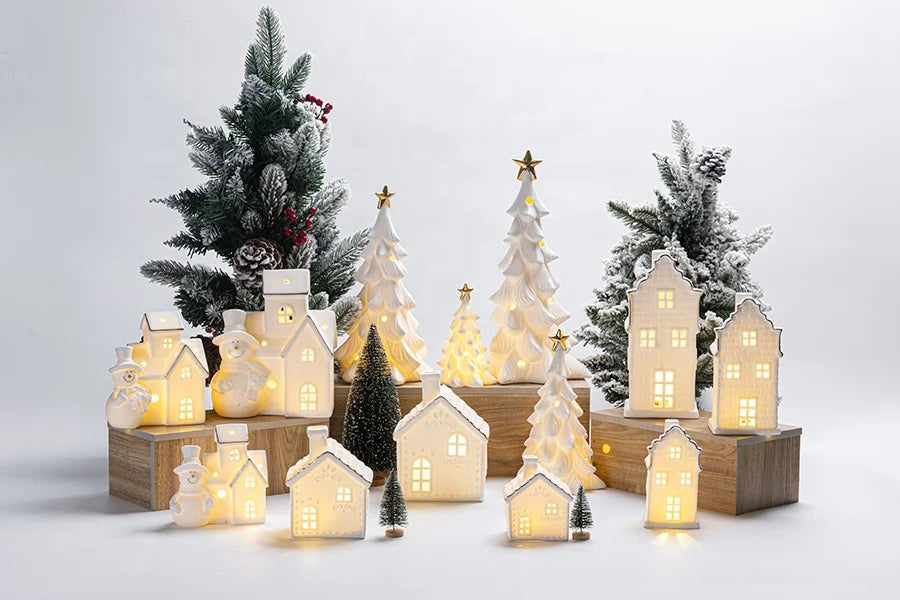 Boutique Decorative Ceramic Christmas Artwork LED Christmas Tree Decorated Desktop Tree
