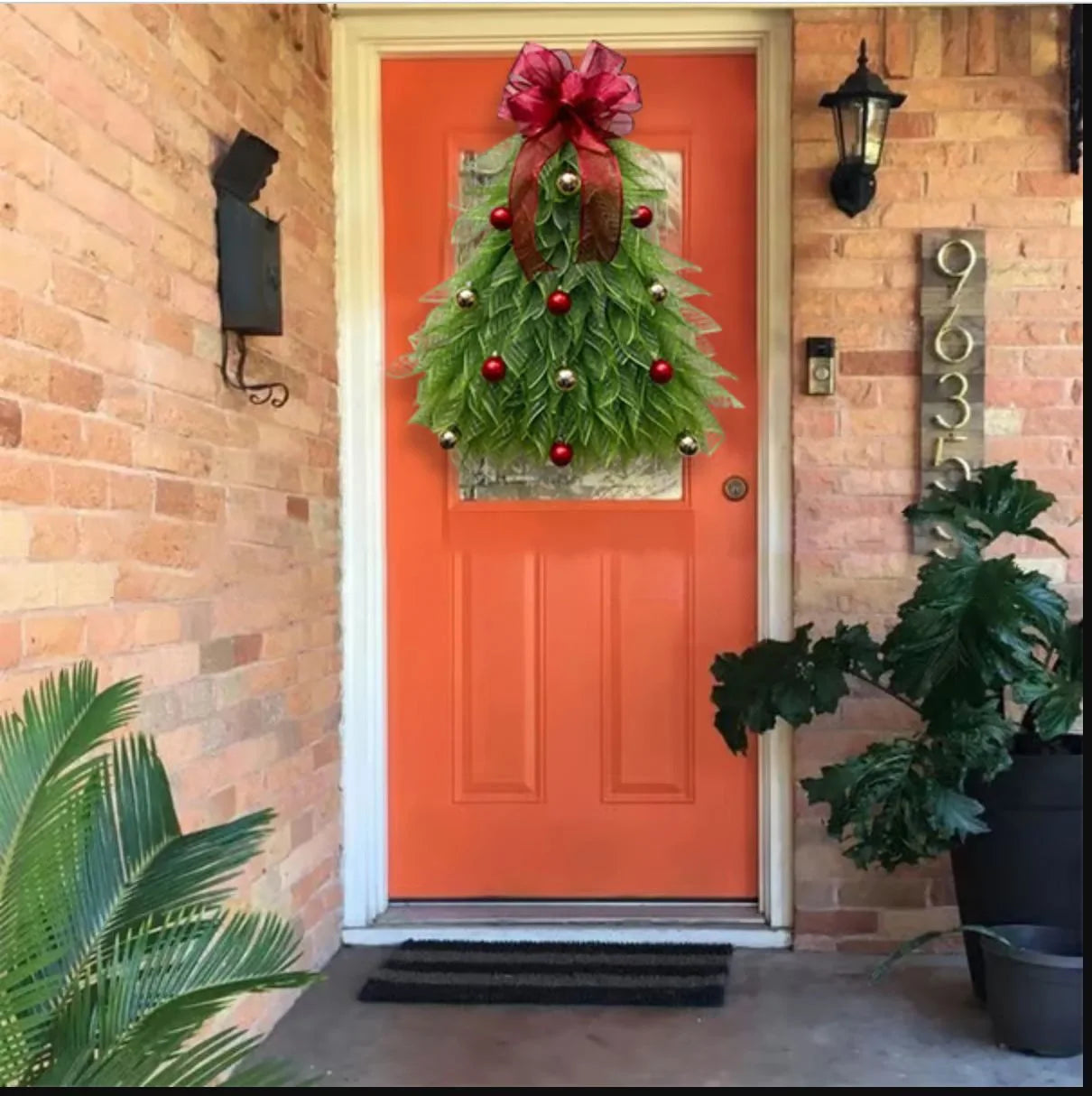 Best Selling Christmas Party Decoration Garland LED Lights Simulation Christmas Tree Door Hanging Party & Holiday Supplies