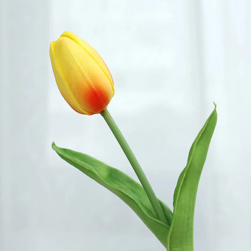 Wholesale Sale Price Fake Artificial PU Tulip Flower Bouquet Faux Flower Decorative Flower Tulip in Bulk for House Decoration
